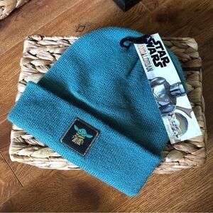 Star Wars: The Mandalorian: teal knit beanie
